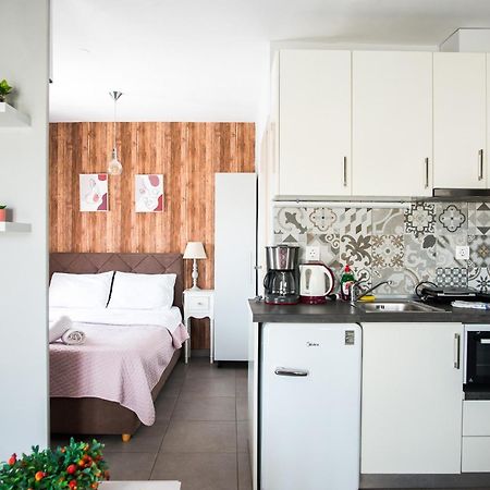 Pomegranade Luxury Apartment, Feels Like Home アレクサンドルポリス エクステリア 写真